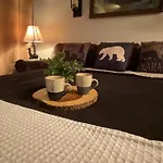 Noelle\'S Nest Condominium