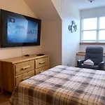 Owl See You 3205 - Close To Dollywood And Overlooking Gatlinburg Golf Course Condo