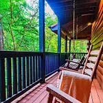 Private! Hot Tub! Parkway 2Min! Petsok! Bbq!