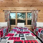 Scenic Views, Game Room, Hot Tub, Fireplace, Bbq