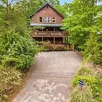 Spacious 5Br Sleeps 10 Gameroom Hot Tub Free Attraction Tickets