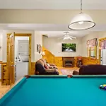 Spacious 5Br 7 Min To Pigeon Forge Pkwy Hot Tub