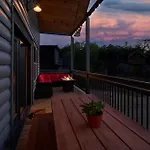 Magnolia Pool Lodge