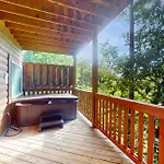 Deer Pass Lodge