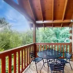 Deer Pass Lodge