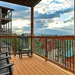 Skye View Cabin