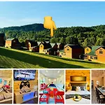 New! Indoor Pool/Ps 5/Hot Tub/Parkway