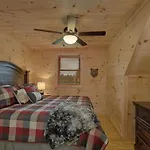 Experience Luxury And Serenity Just Minutes From Top Attractions Private Indoor Pool Hot Tub