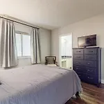 River Secret & River Hideout