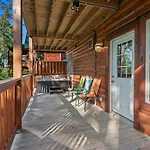 Blackberry Splash Pool Cabin