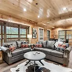Happy Bear Lodge