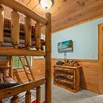 Sugar Bear Mountain﻿ Cabin
