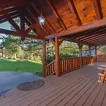 Owlpine Lodge