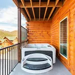 Duval By Avantstay 10Min To Dt Pigeon Forge W Indoor Pool Hot Tub Amazing Views