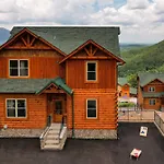 Duval By Avantstay 10Min To Dt Pigeon Forge W Indoor Pool Hot Tub Amazing Views