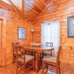 Moonlight Lodge Family Cabin