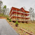Close To Hiking And Attractions Smoky Mtn Cabin