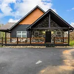 Modern Cabin Retreat