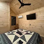 Treelodges By Little Forge Resort