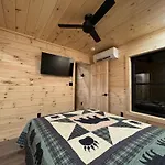 Treelodges By Little Forge Resort