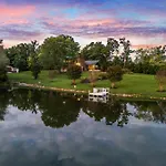 Haven On The Pond