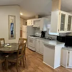 Luxurious 2Br Mountain Sanctuary Near Gatlinburg