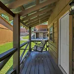 Cabin Oasis Near Smoky Mountains