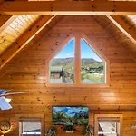 Rustic Cabin W Modern Comfort Minutes From Parkway