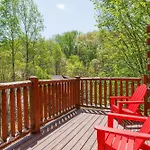Are We Bear Yet Rustic 1Br Cabin With Hot Tub Pools & Fireplace1 Mile From Parkway