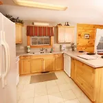 Pinnacle View 7C - Three Bedroom