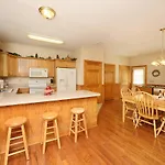 Briarstone Lodge Condo 13F - Three Bedroom