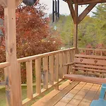 Hartman Hideaway Economy Cabin