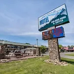 Mountain Breeze Motel