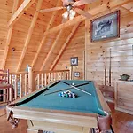 Dancing Bear Lodge