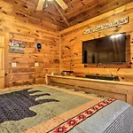 Pigeon Forge Cabin With Hot Tub And Mountain Views!