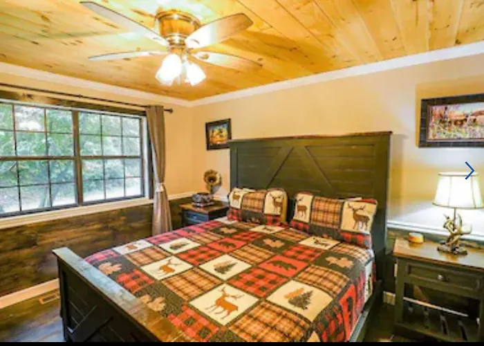 Dollywood Vacation Retreat