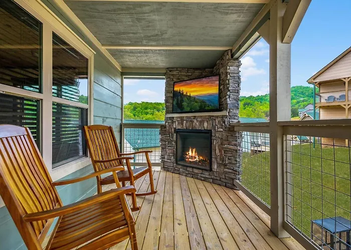 Osprey Nest Cottage Modern New Cabin
