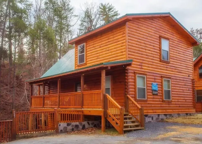 Papa Wolf\'S Cabin - Pool Community