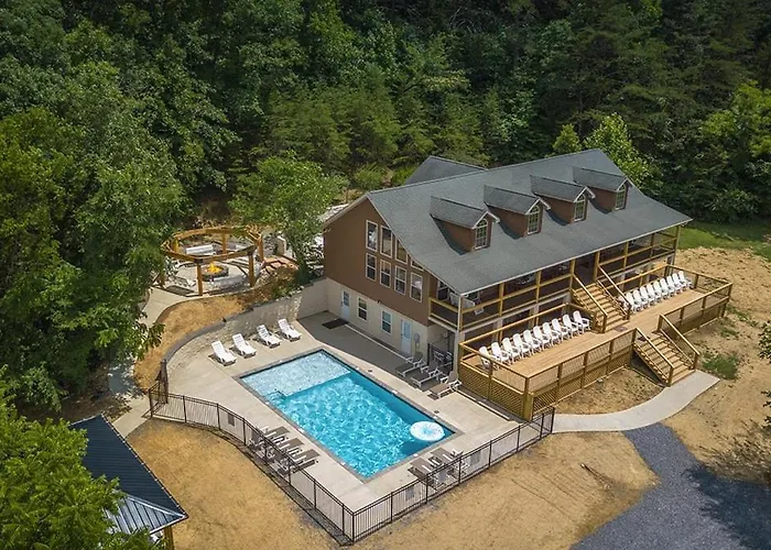7Br Sleeps 34 Outdoor Pool Fire Pit Secluded Free Attraction Tickets