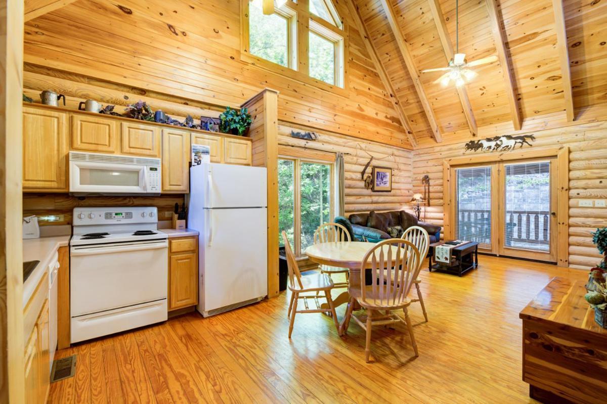 Holiday home Bear Naked Pigeon Forge