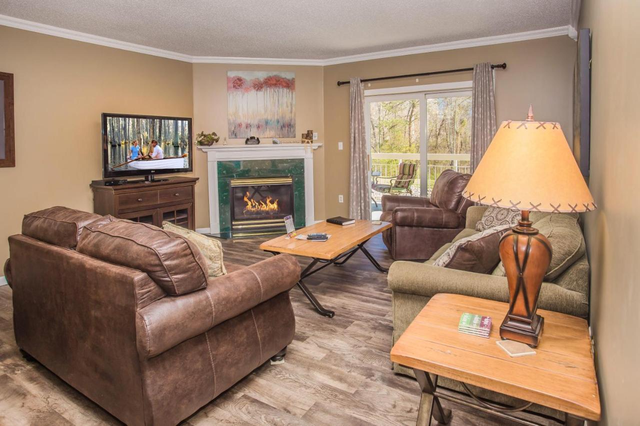 Whispering Pines 413hc Pigeon Forge