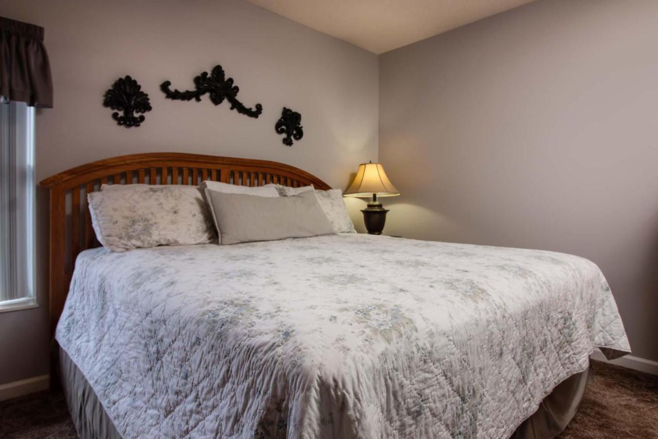 Whispering Pines 634 Holiday home *