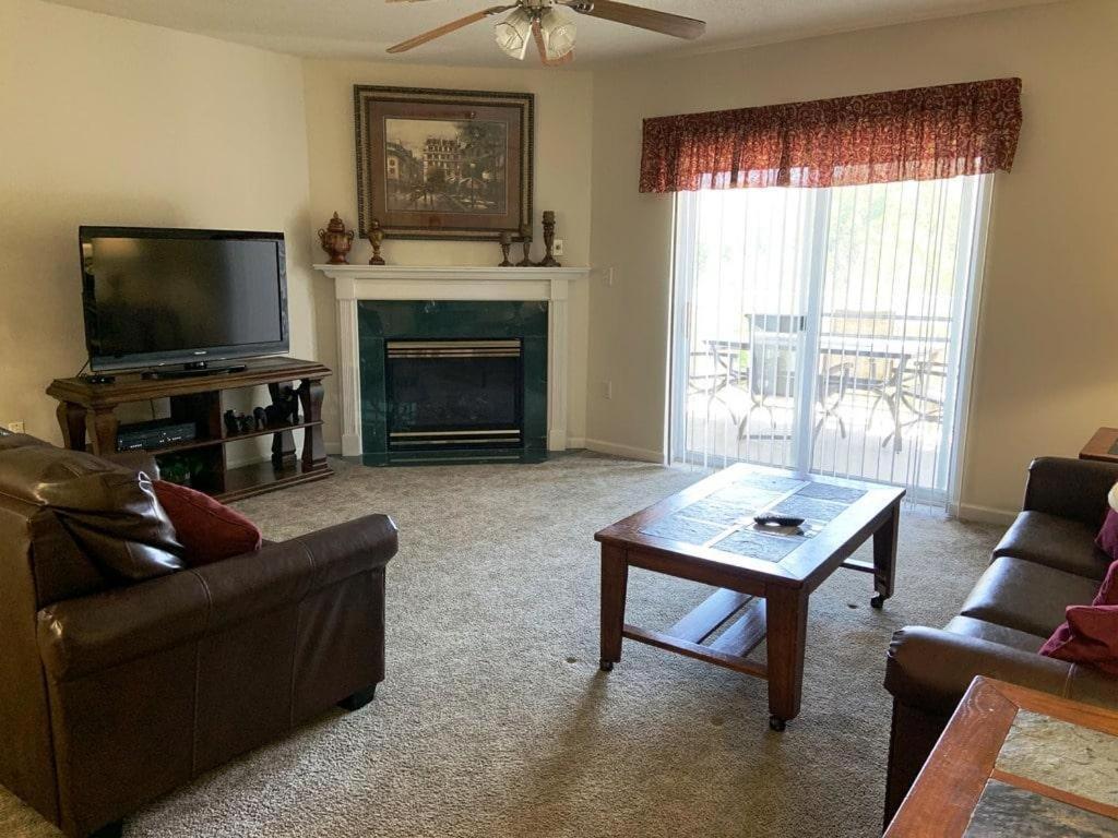 Whispering Pines 524 * Pigeon Forge