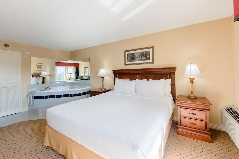 Hotel Music Road And