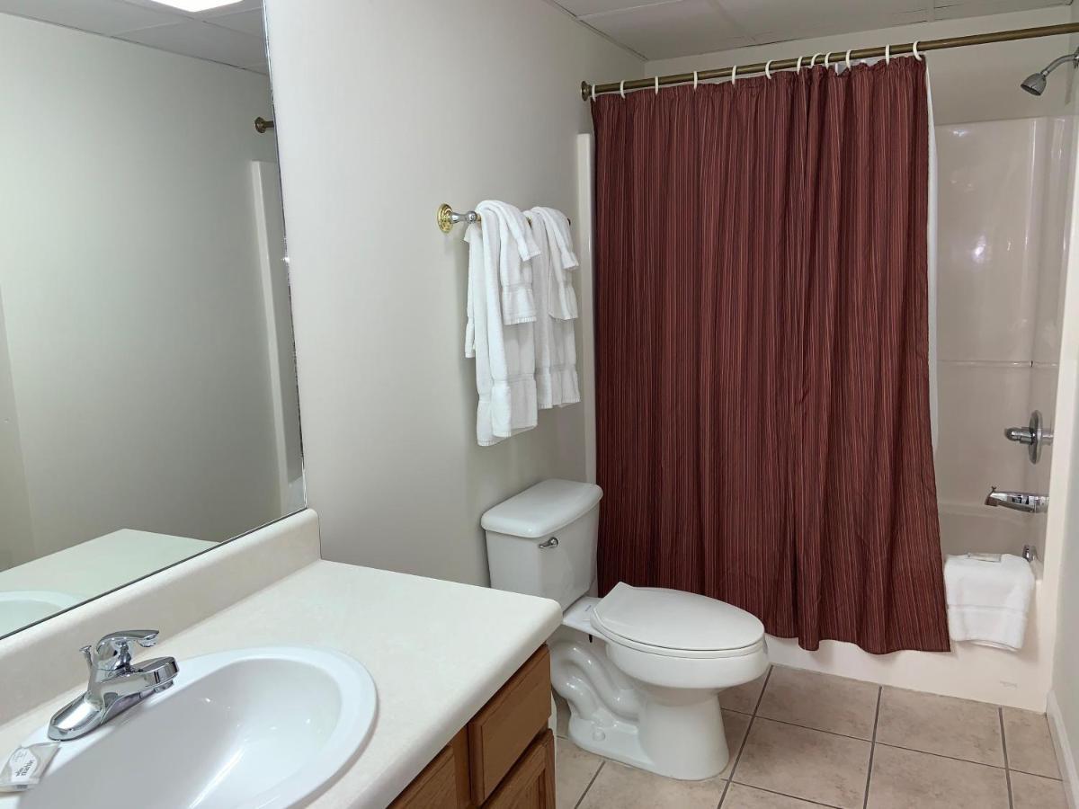 Holiday home Whispering Pines 524