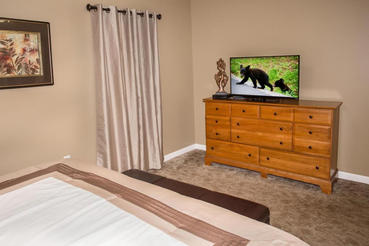 Whispering Pines 544 * Pigeon Forge