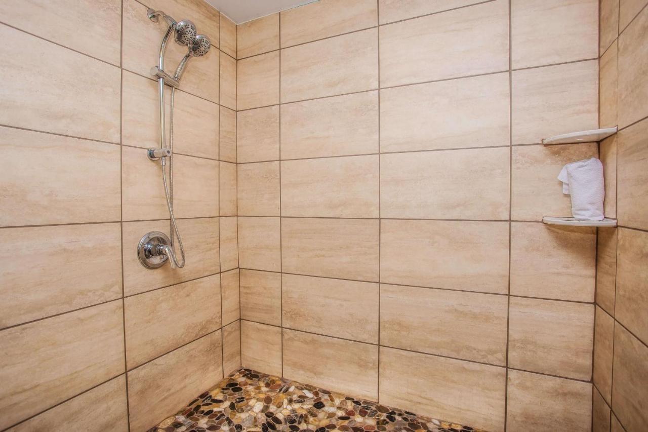 Holiday home Whispering Pines 101 Pigeon Forge