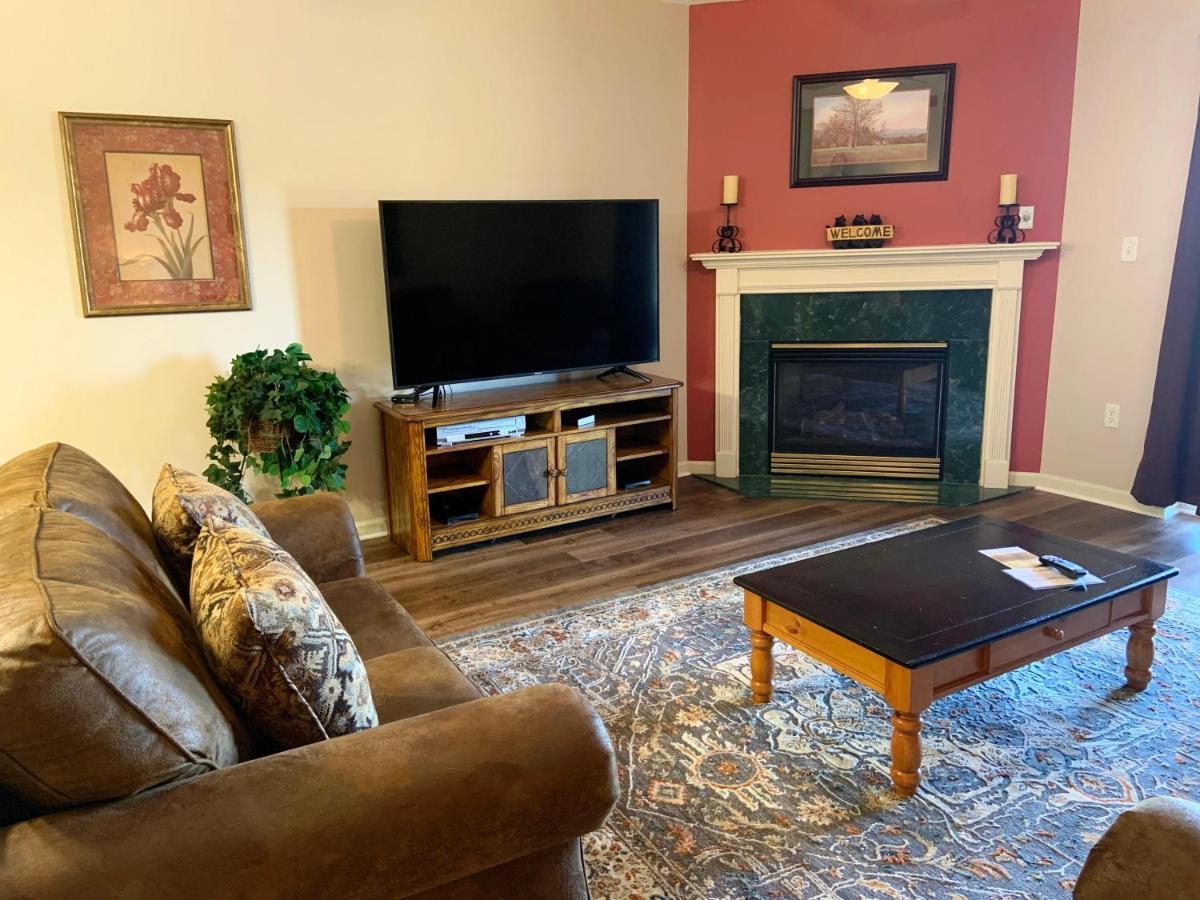 Whispering Pines 114 Holiday home *