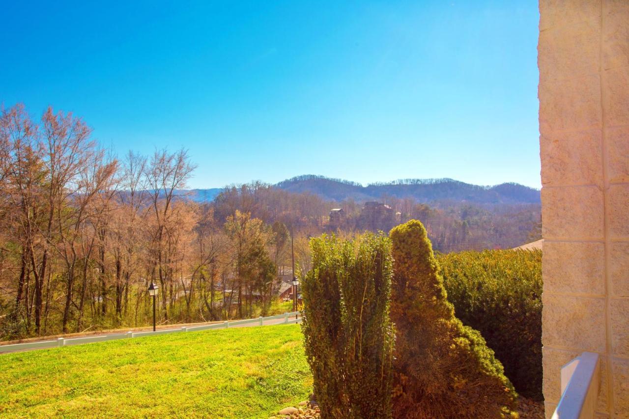 Holiday home Whispering Pines 413hc *