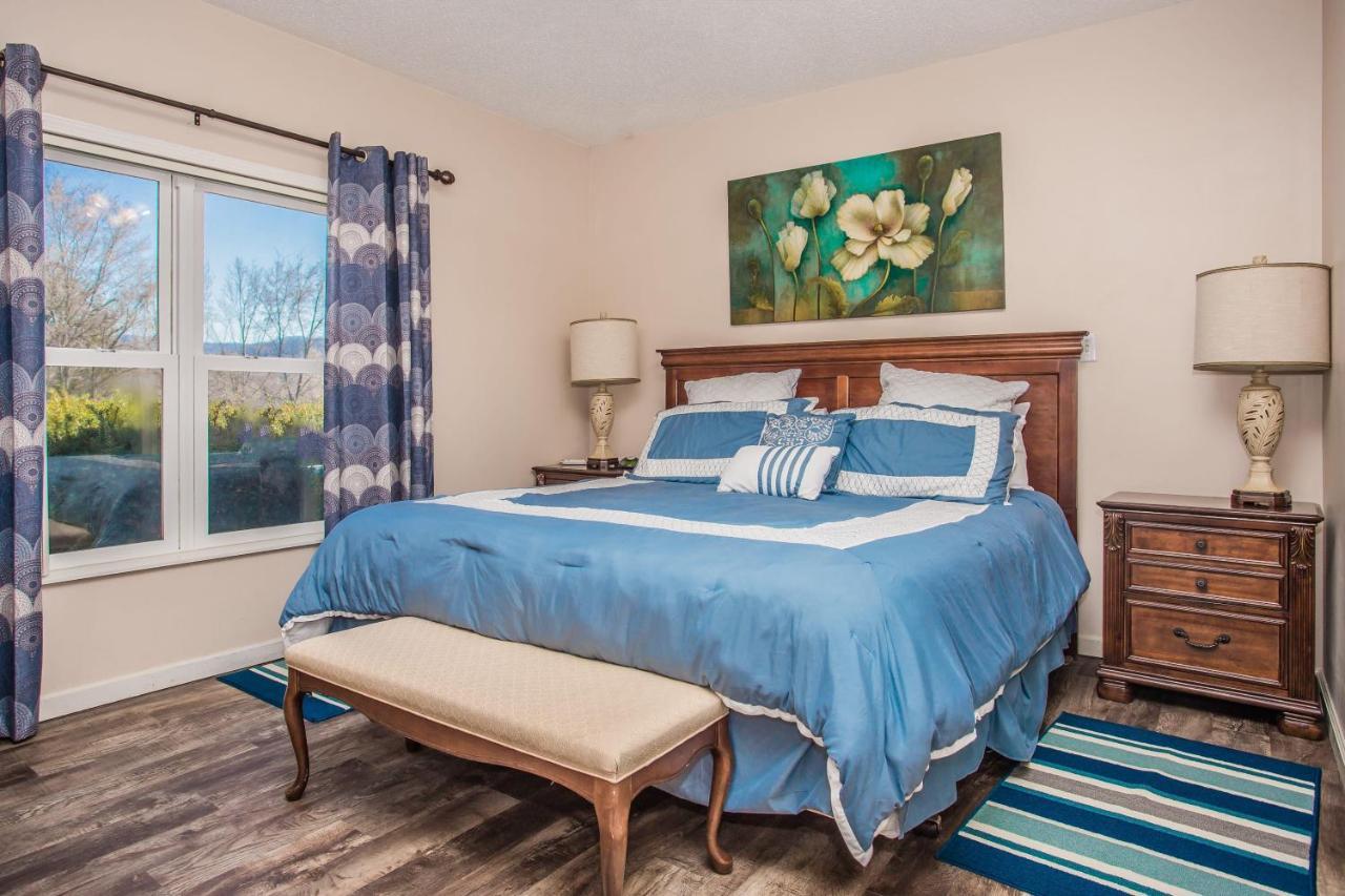 Whispering Pines 413hc Holiday home